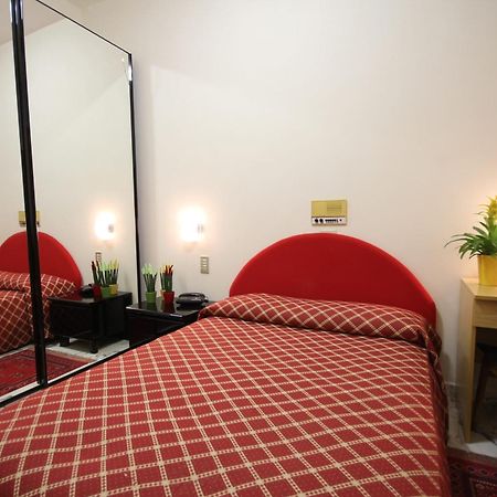 Hotel Villa Luca Chianciano Terme Værelse billede